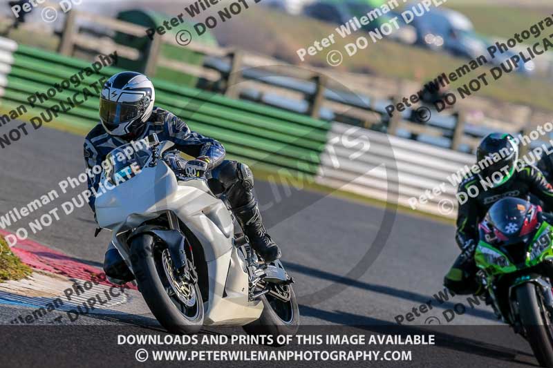 PJM Wedding Photography;enduro digital images;event digital images;eventdigitalimages;mallory park;mallory park photographs;mallory park trackday;mallory park trackday photographs;no limits trackdays;peter wileman photography;racing digital images;trackday digital images;trackday photos